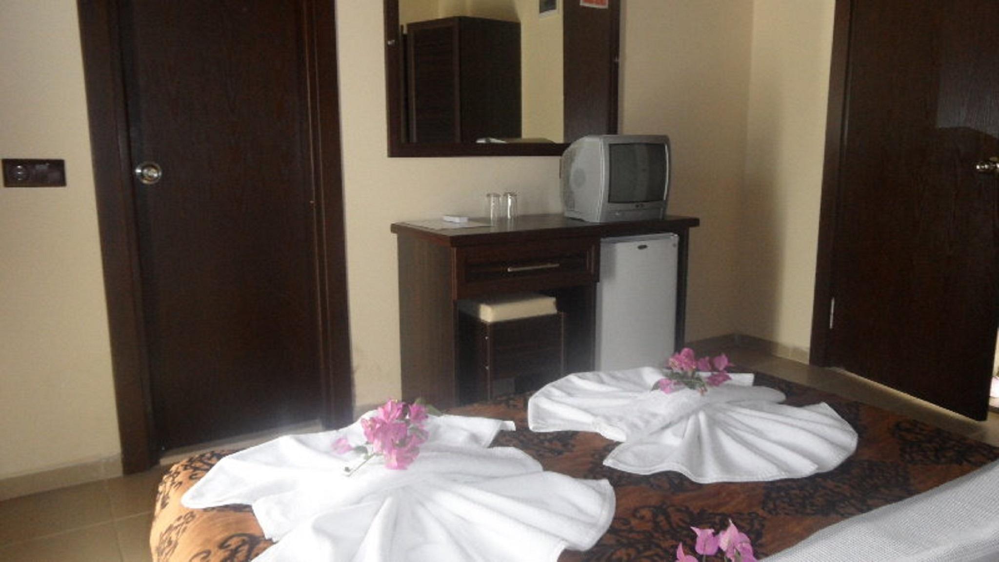 Hotel Green Palm มาร์มาริส ภายนอก รูปภาพ