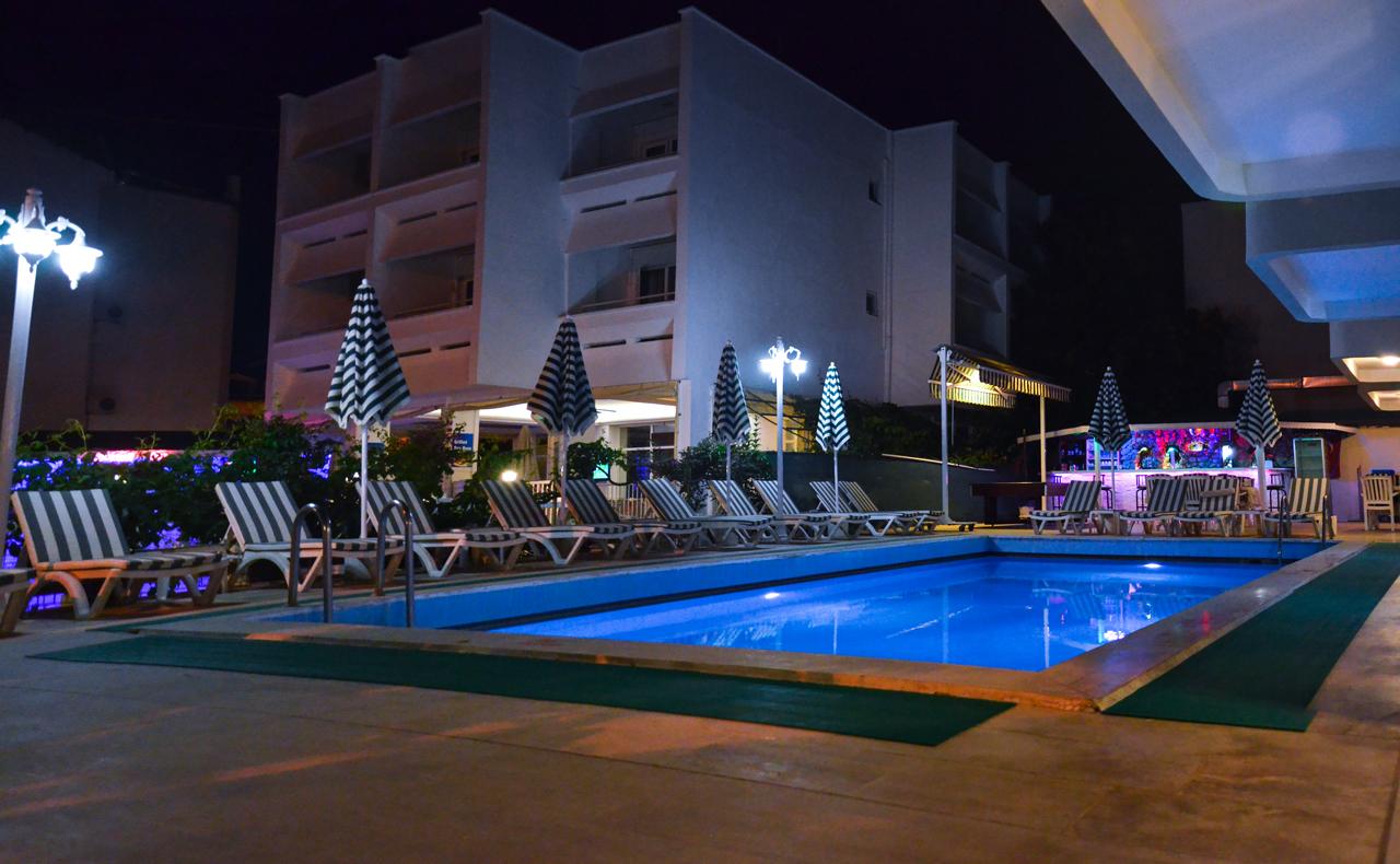 Hotel Green Palm มาร์มาริส ภายนอก รูปภาพ