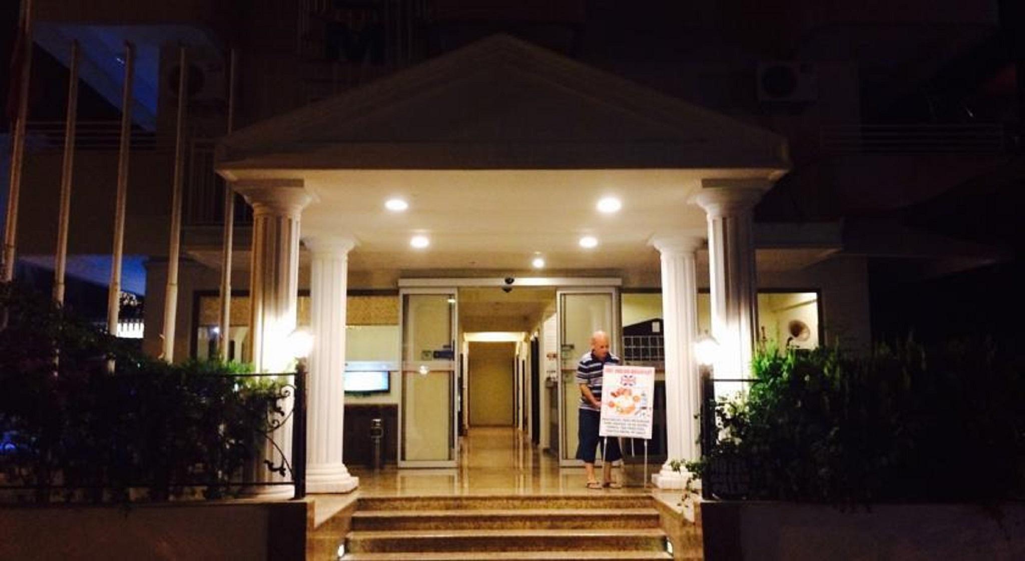 Hotel Green Palm มาร์มาริส ภายนอก รูปภาพ